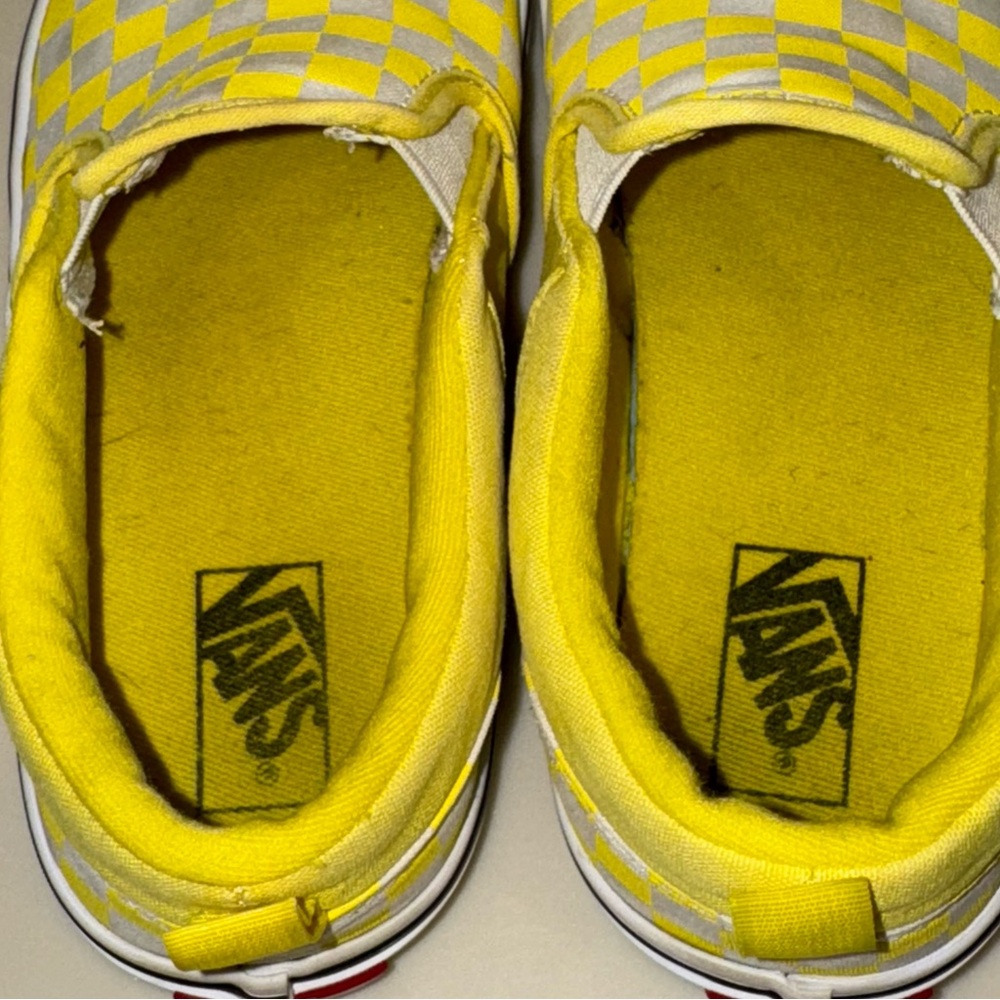 Vans Off The Wall Yellow And White Checkerboard Classic Slip On Skate Shoes - Picture 13 of 15